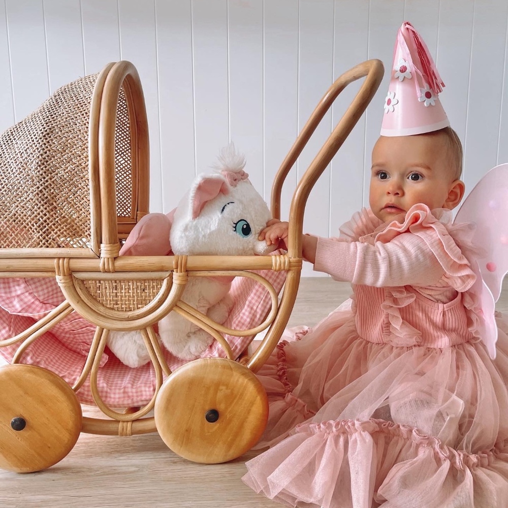 Meet your Posher, Baby